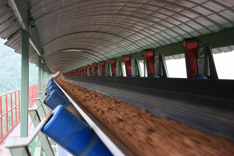 Long Distance Belt Conveyor